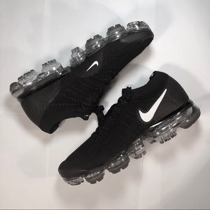 WMNS Nike Vapormax 2 Black White
